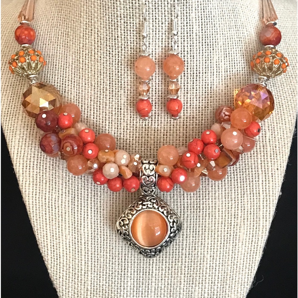 Custom Made Memory Wire Necklaces - Picture 8 of 11